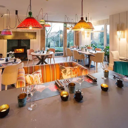 吉尔平湖畔别墅酒店 酒店