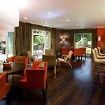 Hotel Gilpin & House