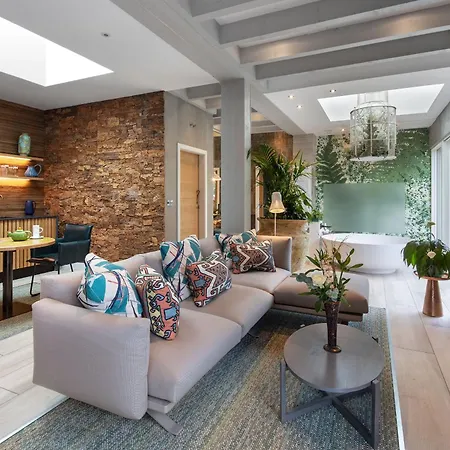 Gilpin & House Hotel 5*