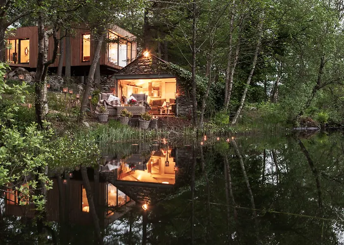 Hotel Gilpin & House