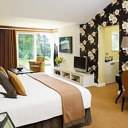 Hotel Gilpin & House