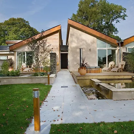 Gilpin & House Hotel 5*