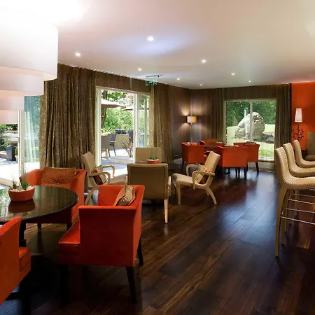 Hotel Gilpin & House